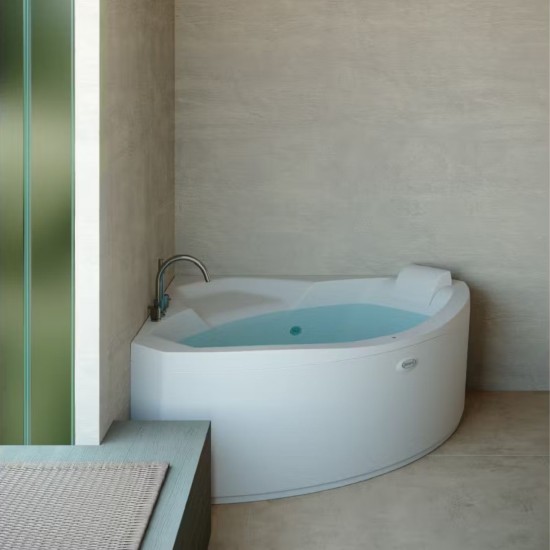 Jacuzzi Uma Bathtub 2